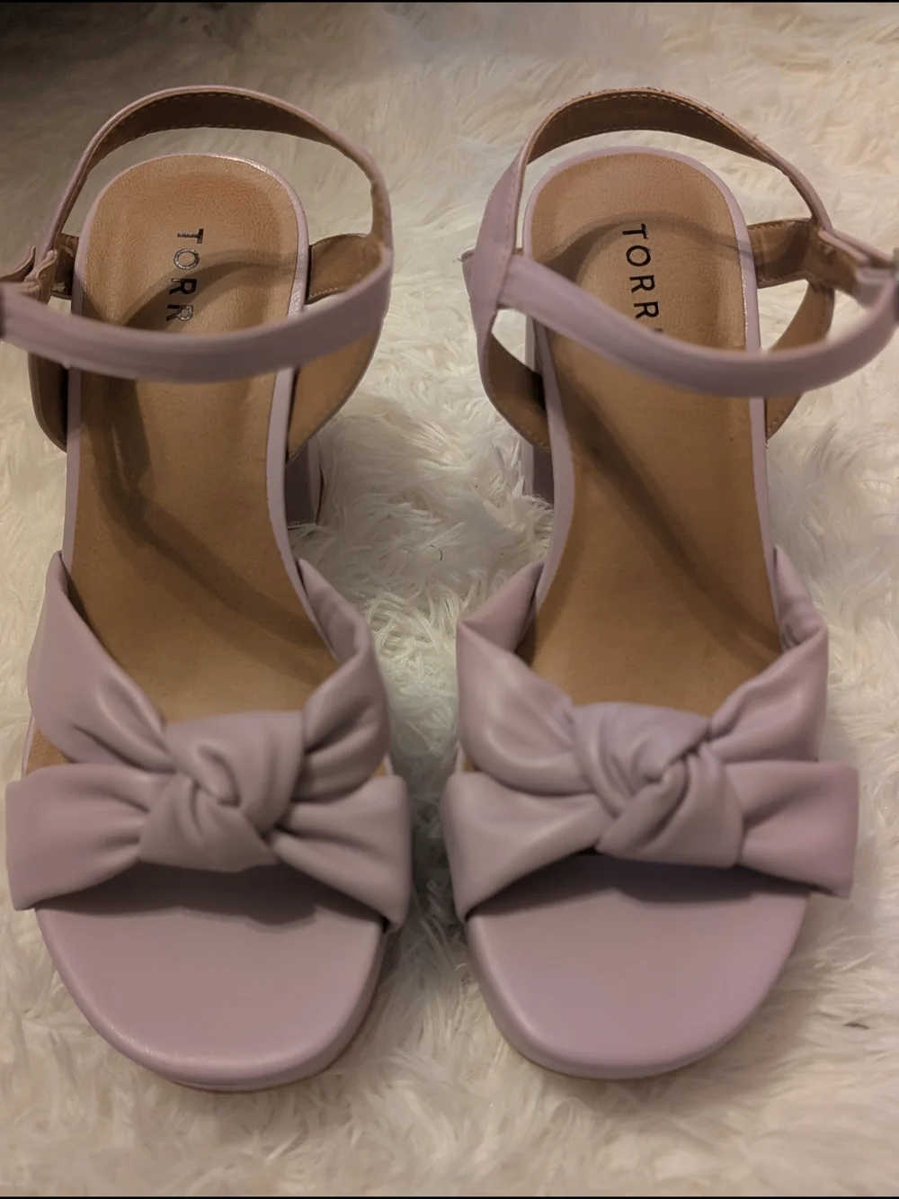 Torrid 7.5WW Lilac Knot-Front Platform Sandals